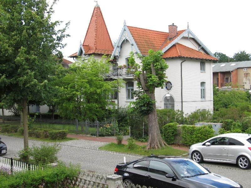 “Haus am Küstenwald” Ferienwohnungen Graal-Mueritz Exterior foto